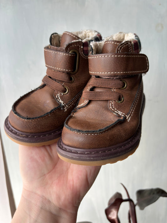 Size 5 Brown Boots